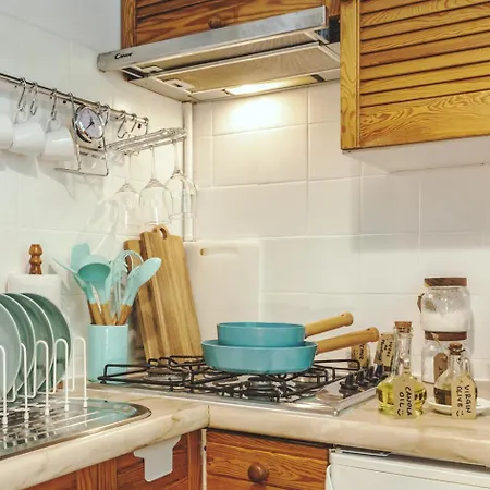 Na Muranowie - Mieszkanie Z Historia I In Muranow - A Flat With History